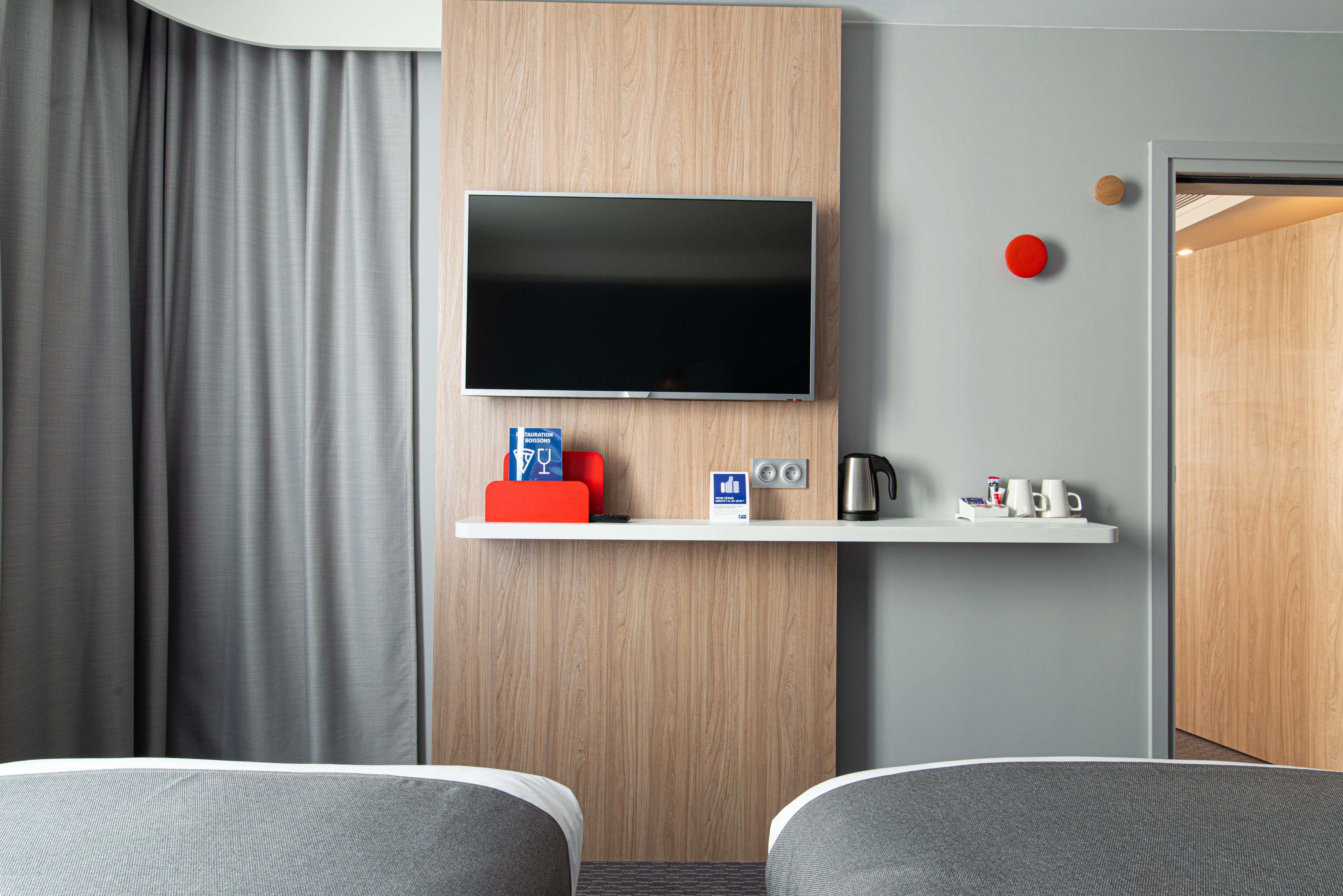 Holiday Inn Express - Bordeaux - Lormont By Ihg Экстерьер фото