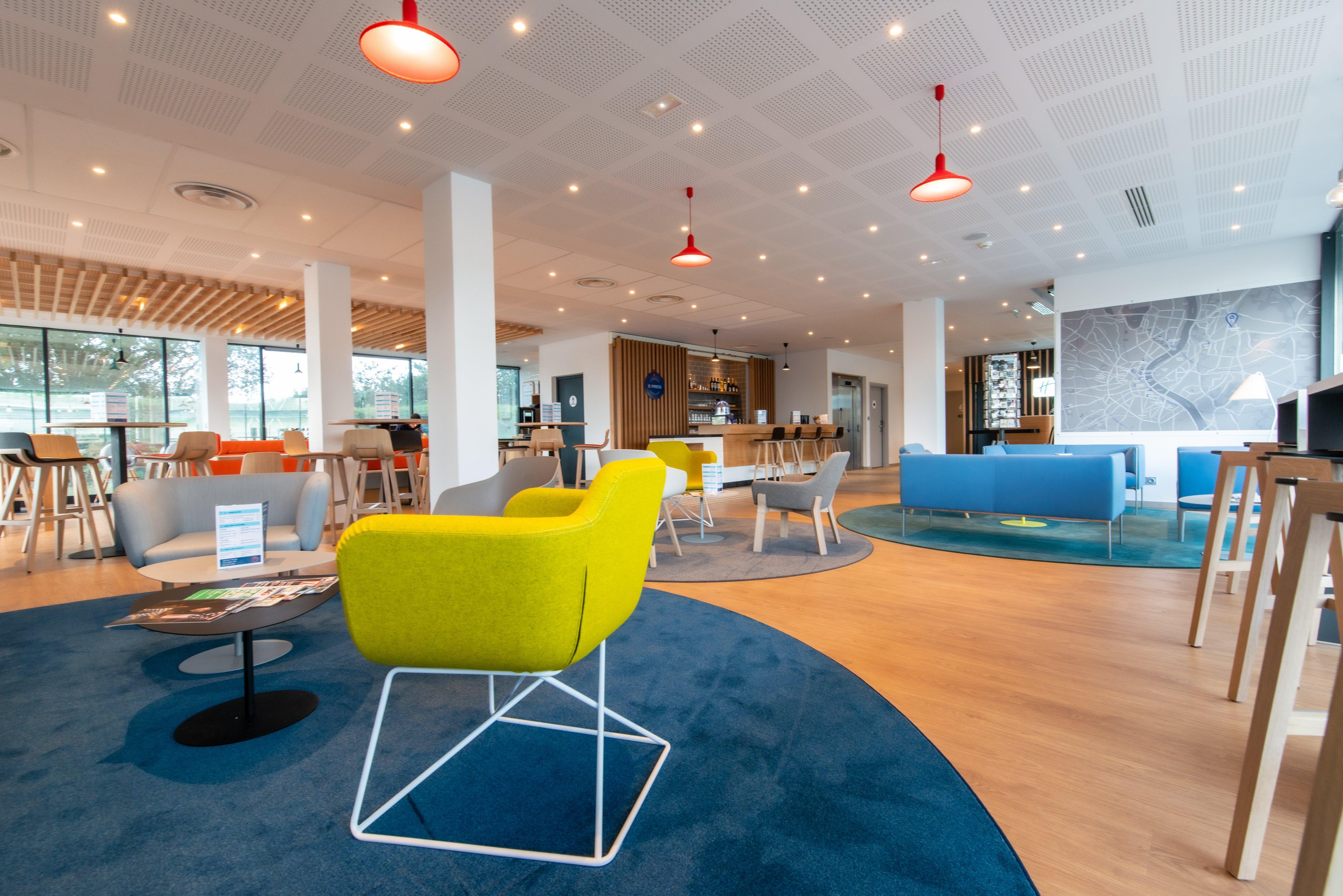 Holiday Inn Express - Bordeaux - Lormont By Ihg Экстерьер фото