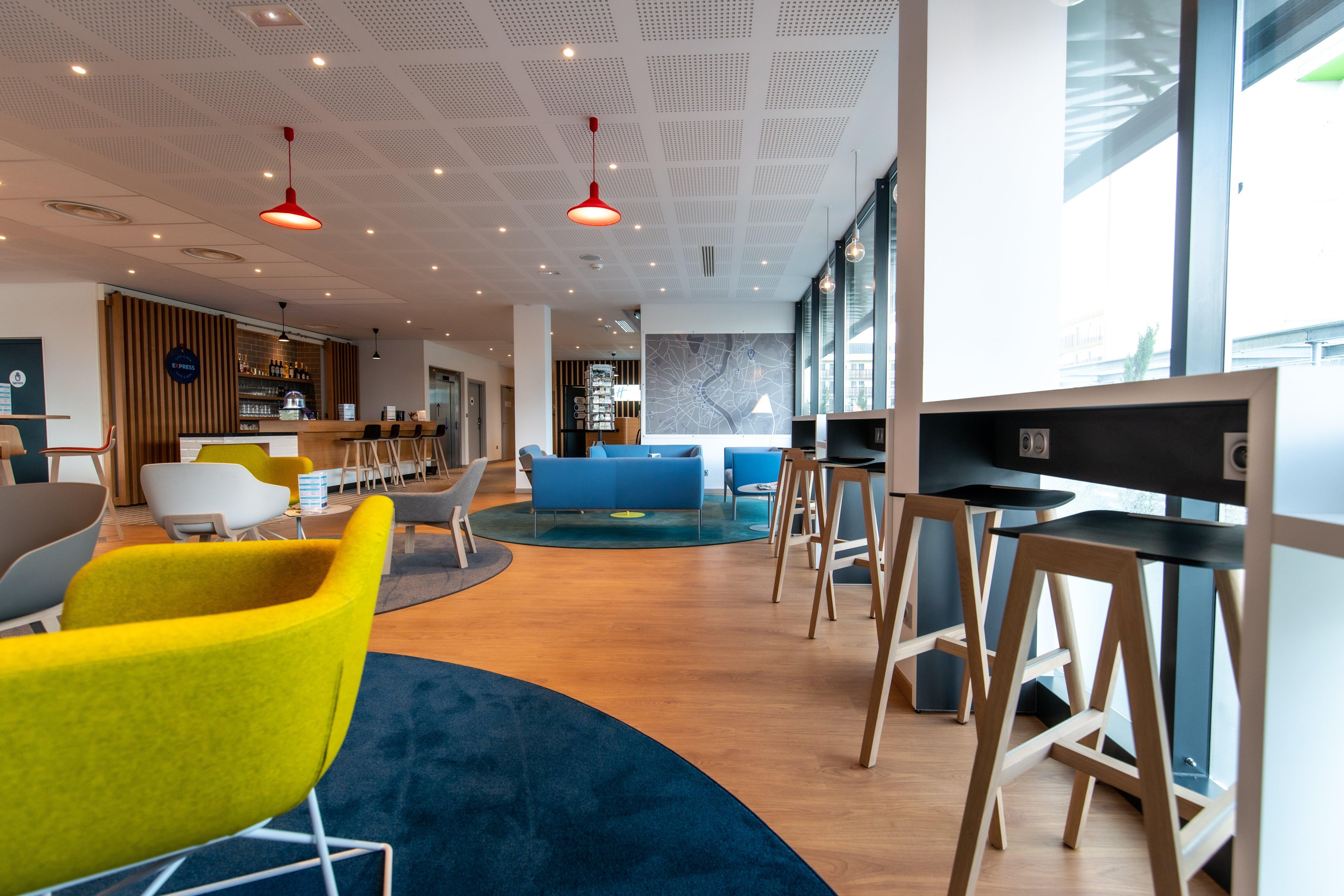 Holiday Inn Express - Bordeaux - Lormont By Ihg Экстерьер фото
